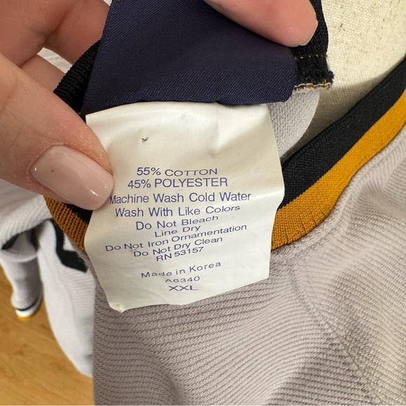 Pirates Gray Jersey - Roberto Clemente - Picture 7 of 8